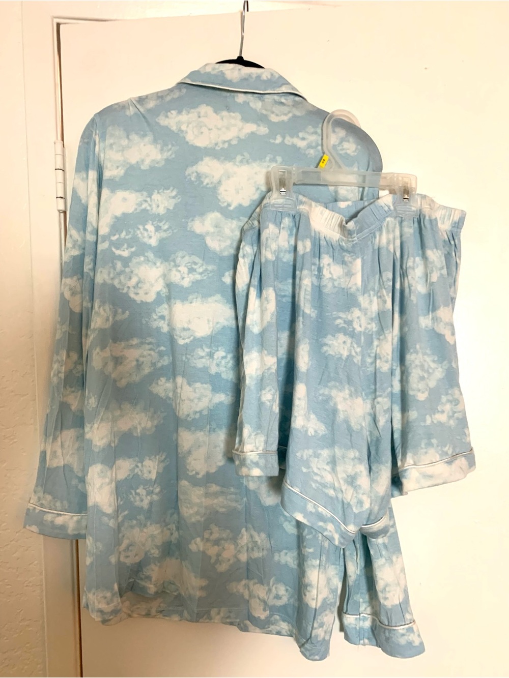 In My Sundays Cloud Sky Pajama Set Shorts White Blue Large